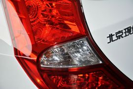 2014款现代瑞奕1.4L自动GLX