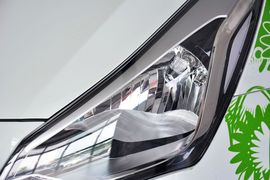 2014款现代瑞奕1.4L自动GLX