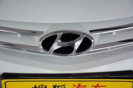 2014款现代瑞奕1.4L自动GLX