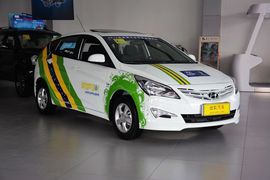 2014款现代瑞奕1.4L自动GLX