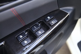 2014款长安逸动1.5T深度评测
