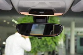 2013款宝马i3纯电动版