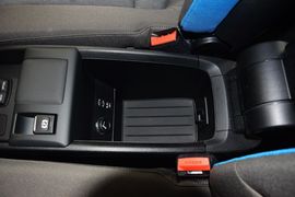 2013款宝马i3纯电动版