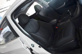 2012款现代朗动1.6L
