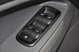 2013款福特翼搏1.5L