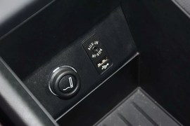 2013款宝马i3增程式混合动力版