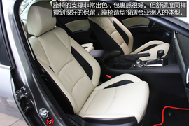 外出试驾全新马自达3昂克赛拉