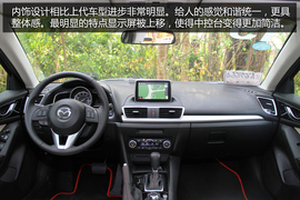 外出试驾全新马自达3昂克赛拉