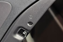 2014款大众速腾1.6L自动舒适型