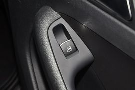 2014款大众速腾1.6L自动舒适型