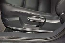 2014款大众速腾1.6L自动舒适型