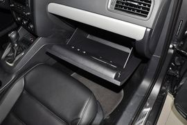 2014款大众速腾1.6L自动舒适型
