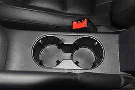 2014款大众速腾1.6L自动舒适型
