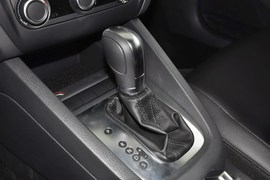 2014款大众速腾1.6L自动舒适型