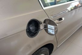 2013款大众迈腾1.8TSI