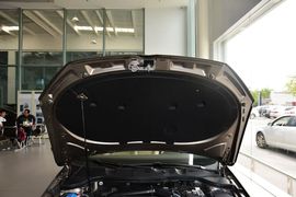 2013款大众迈腾1.8TSI