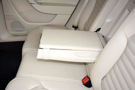 2013款大众迈腾1.8TSI