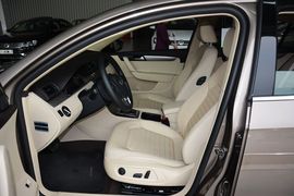 2013款大众迈腾1.8TSI