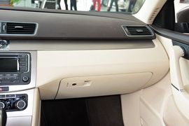 2013款大众迈腾1.8TSI