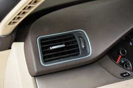 2013款大众迈腾1.8TSI