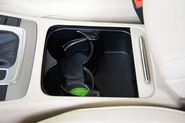 2013款大众迈腾1.8TSI