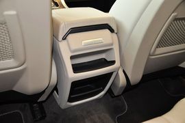 2014款路虎揽胜极光2.0T