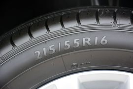 2013款大众迈腾1.8TSI
