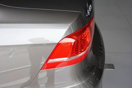 2013款大众迈腾1.8TSI