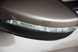 2013款大众迈腾1.8TSI