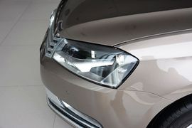 2013款大众迈腾1.8TSI