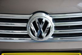 2013款大众迈腾1.8TSI