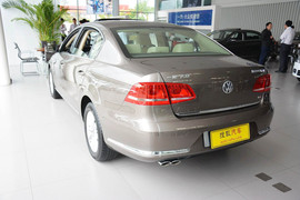 2013款大众迈腾1.8TSI