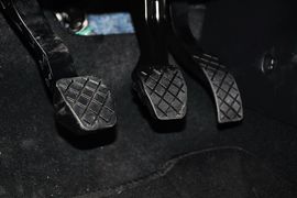2013款大众捷达1.6L手动舒适型