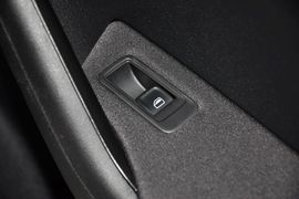 2013款大众捷达1.6L手动舒适型