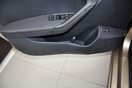 2013款大众捷达1.6L手动舒适型
