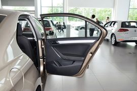 2013款大众捷达1.6L手动舒适型