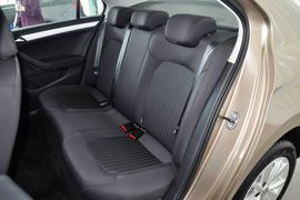 2013款大众捷达1.6L手动舒适型