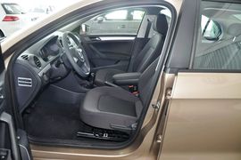 2013款大众捷达1.6L手动舒适型