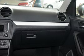 2013款大众捷达1.6L手动舒适型