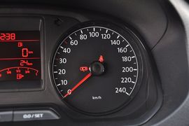 2013款大众捷达1.6L手动舒适型