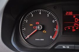 2013款大众捷达1.6L手动舒适型