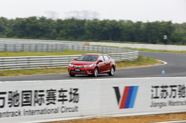 2014款丰田全新卡罗拉试驾