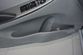 2014款现代瑞纳三厢1.4L手动智能型GLS