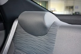 2014款现代瑞纳三厢1.4L手动智能型GLS