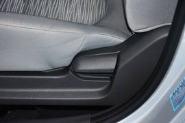 2014款现代瑞纳三厢1.4L手动智能型GLS