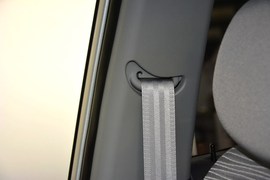 2014款现代瑞纳三厢1.4L手动智能型GLS