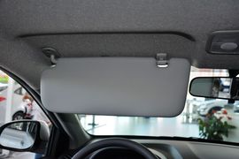 2014款现代瑞纳三厢1.4L手动智能型GLS