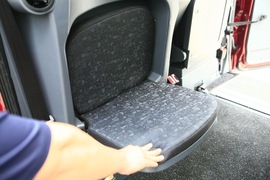 2009款上海英伦TX4试驾