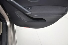 2014款大众高尔夫1.4TSI手动舒适型