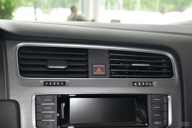 2014款大众高尔夫1.4TSI手动舒适型